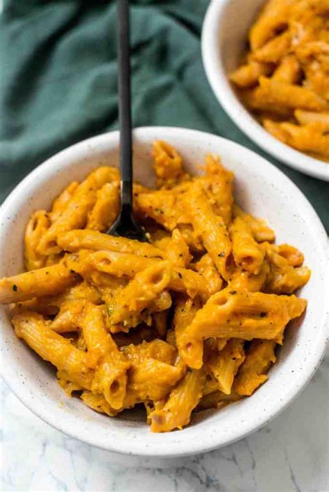 Instant Pot Butternut Squash Pasta Is The Perfect One Pot Meal For Autumn