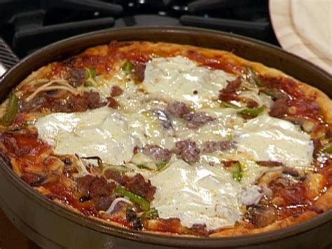 Chicago Style Italian Sausage And Pepper Deep Dish Pizza Recipe