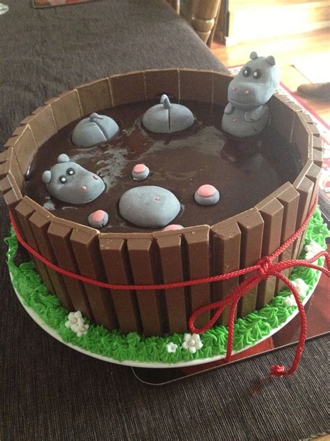 My Take On Pig In Mud Cake Hippos In Mud Hippo Cake Pigs In Mud