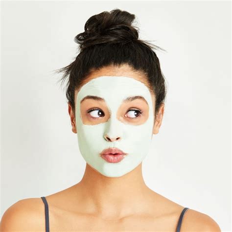 3 Easy Face Mask Recipes You Can Make At Home With Ingredients In Your Kitchen Popsugar Australia