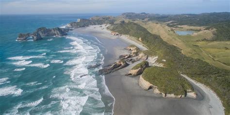 Wharariki Beach Attractions And Activities In Golden Bay And Takaka New Zealand