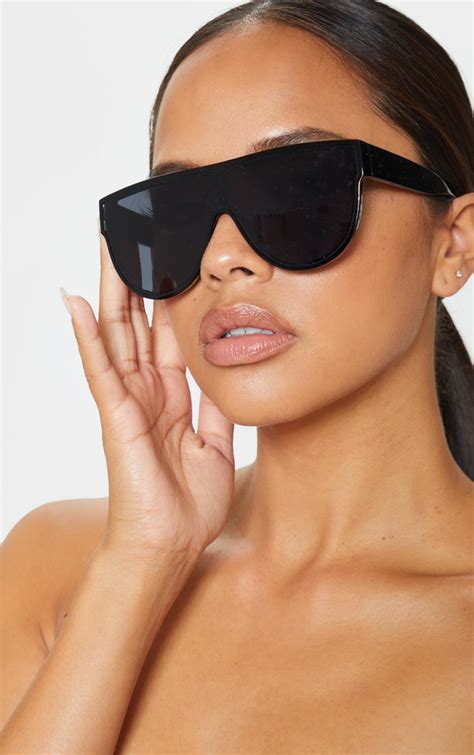 Black Over Sized Flat Top Sunglasses Prettylittlething Aus