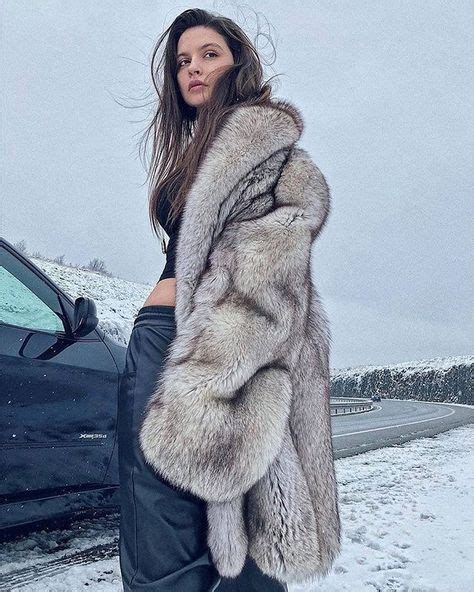 Image By Elmo Vicavary On Fox In 2020 Fur Street Style Cute Winter Coats Fur Fashion