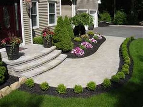 Landscaping Ideas Down A Front Entrance Sidewalk — Randolph Indoor And