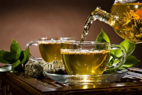 Kalau korang peminat tegar teh hijau macam admin sendiri, korang kena tahu apa sebenarnya khasiat yang terkandung dalam setiap cawan teh yang korang minum tu. Tip Kurus: Kebaikan Green Tea / Teh Hijau - SIHAT | DENNIS ...