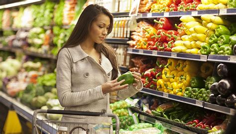 9 Ways To Save Money On Your Next Supermarket Trip SELF
