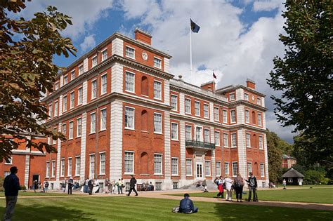 Marlborough House From Royal Residence To Commonwealth Headquarters
