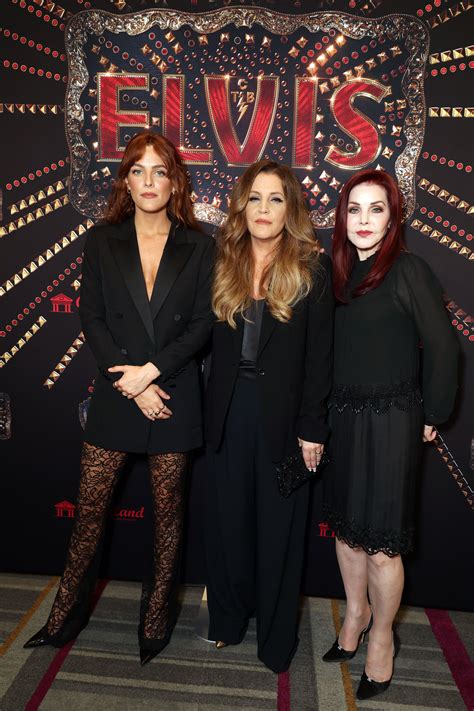 Riley Keough Pays Sweet Tribute To Mom Lisa Marie Presley On First