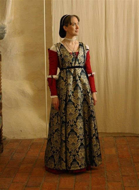 15th Century Italian Outfit Take 2 By Petstudent Renaissance Dresses