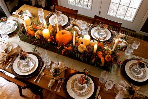 Looking for thanksgiving table decor for your holiday entertaining? 23+ Insanely Beautiful Thanksgiving Centerpieces and Table ...