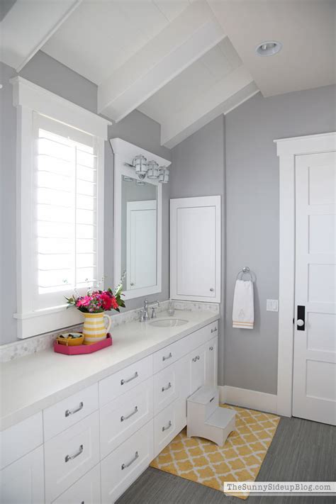 From neutral to dramatic, breathe new life into your bathroom with a fresh coat of one of these inviting paint colors. Girls' Bathroom - Organized Drawers - The Sunny Side Up Blog