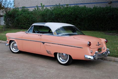 1954 Ford Crestline Skyliner