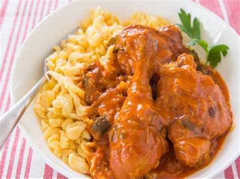 Chicken Paprikash Recipe And Nutrition Eat This Much