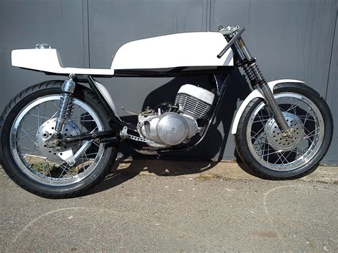 suzuki t250 caferacer racing project