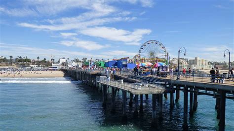 How much time is needed at Santa Monica Pier? 2