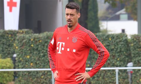 November 1987 in münchen geboren und begann als dreijähriger beim fc hertha münchen mit dem fußballspielen. Ex-Bundesliga-Profi Sandro Wagner hofft auf Olympia ...