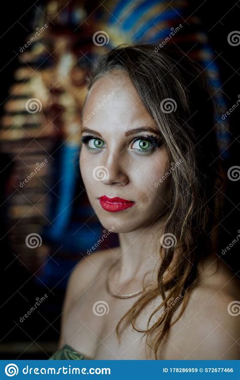 Beautiful Portrait Of Girl With Green Eyes Stock Image Image Of Beautiful Summe