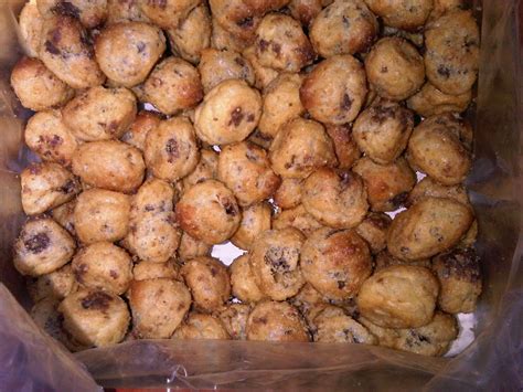 Pake coklatnya apa dan cara melelehkannya. Resep Membuat Sus Kering Isi Coklat Renyah Enak Manis ...