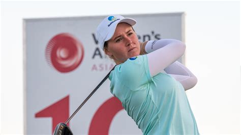 Bennett Sticks To The Process To Sit Second At Waap Golf Australia Magazine The Womens Game