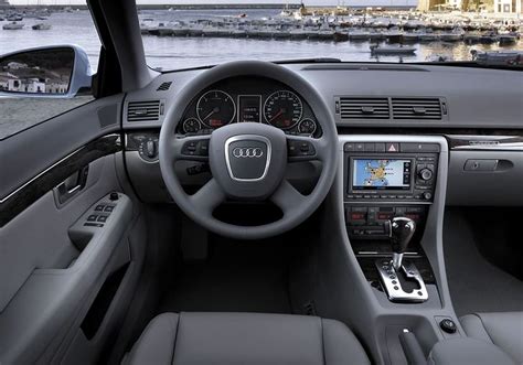 Co Jest Lepsze Bmw Czy Audi - Co jest lepsze: Audi A4 czy BMW Serii 3? | Autokult.pl