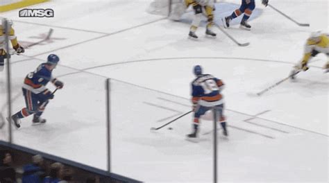 Isles Gif By New York Islanders Find Share On Giphy