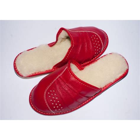 Need comfortable slippers with arch support? Women's Red Leather Most Comfortable Hotter Slippers