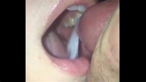 großer Sperma im Mund Nahaufnahme Sex Porno Tube