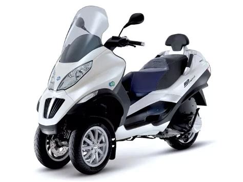 Характеристики мотоцикла PIAGGIO MP3 Hybrid 300ie — каталог, фото, описание