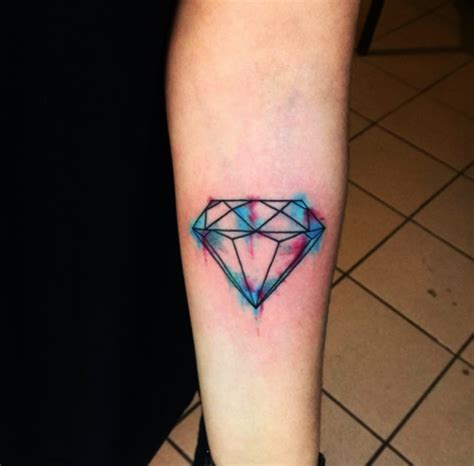 Diamond tattoos on the foot. 60+ Small Diamond Tattoo Designs to Show Long-Lasting ...