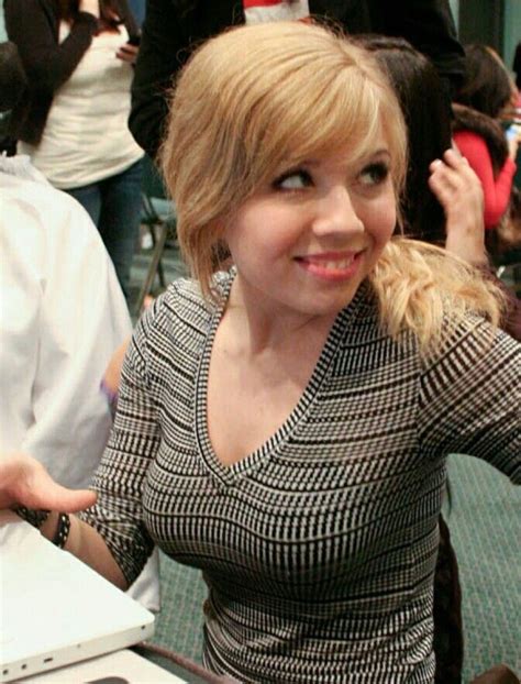 Jennette Mccurdy Are Those 32c Cups Full Or Are They Semi Free
