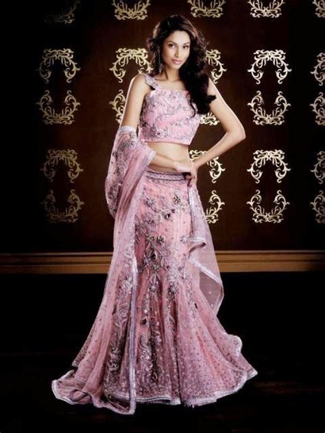 Maharani Exclusive Wedding Wear Dresses 2015 For Girls Indian Fashion Dress Designer