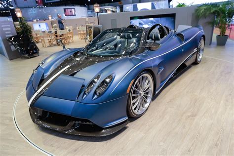(one of) the first pagani huayras delivered in the u.s.: Pagani Huayra Roadster - Namaste Car