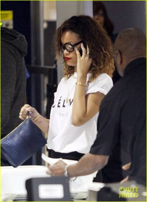 Photo Rihanna Glasses 14 Photo 2617806 Just Jared Entertainment News