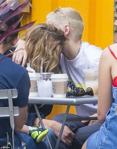 Kristen Stewart And Stella Maxwell Put On Amorous Display Daily Mail