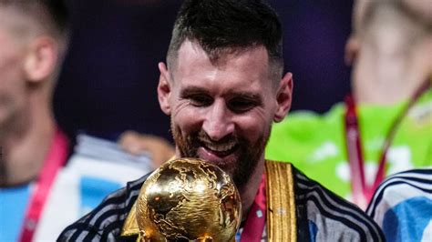 Lionel Messi I Want To Continue With Argentina As World Champion