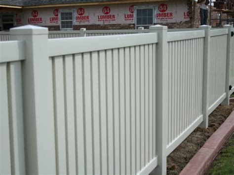 Wood Fence Vs Vinyl Fence Comparison Bryant Fence