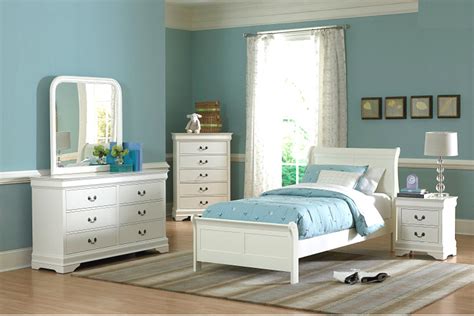 Shop in store or online for bedroom furniture available in a variety of styles that will complete your home. White Twin Bedroom set HE539 | Kids Bedroom