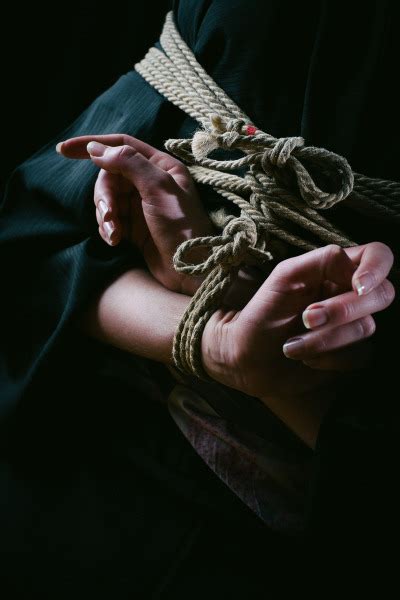 Ropes And Pic By Us Knbk Shibari Tumblr C Tumbex