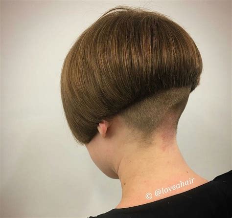 See a recent post on tumblr from @buzzedhaircuts about buzzed nape. Pin on hair models