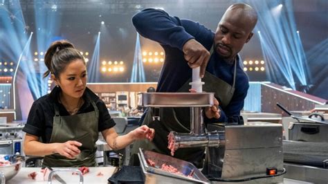 Netflix S Iron Chef Quest For An Iron Legend Overdoes It Losing Focus On The Food Mashable