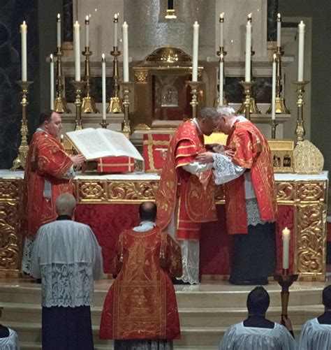 New Liturgical Movement How The Traditional Liturgy Contributes To
