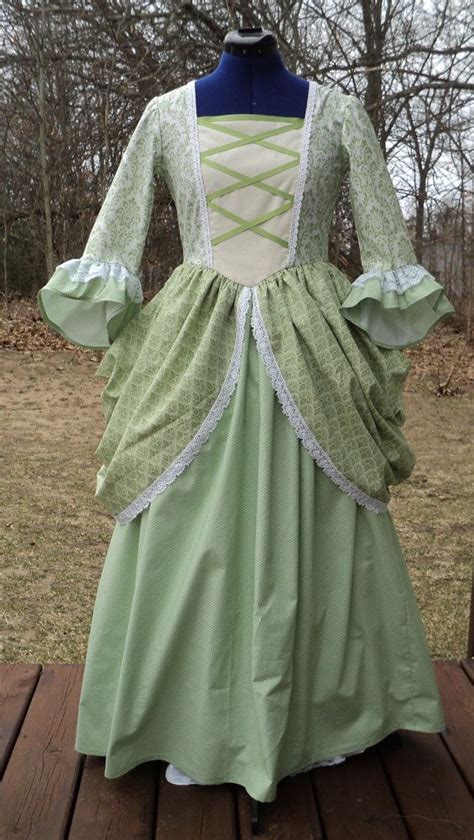 Colonial Revolutionary War Reenacting Day Dress With Coordinates And