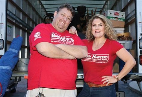 Storage Wars Episode Preview Casey And Rene Find Of Treasure