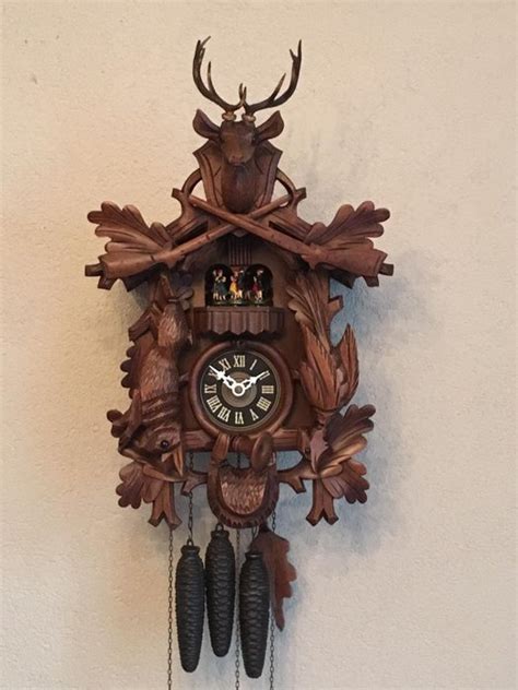 Hunting Cuckoo Clock With Melody Wood Second Half 20th Century