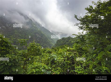 The Taroko National Park in Taiwan is an enchanting paradise that