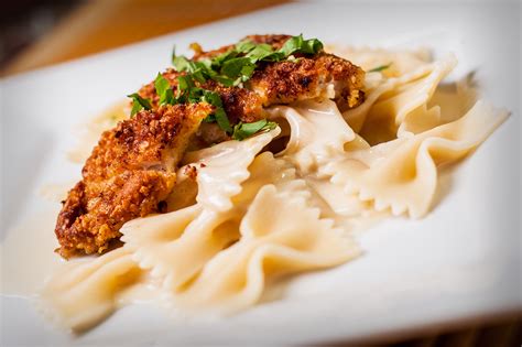 How To Make Crispy Chicken With Creamy Italian Sauce And Bowtie Pasta
