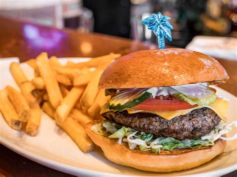 6 Spots To Taste Iconic Food And Drinks At Universal Orlando Resort