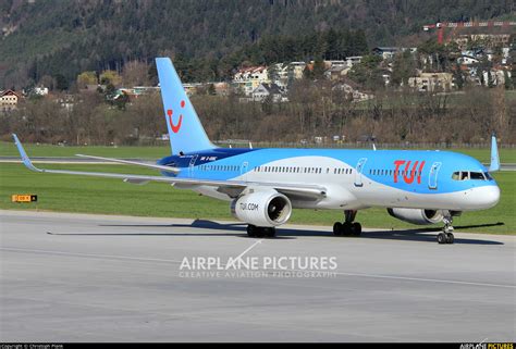 G Oobc Tui Airways Boeing 757 200wl At Innsbruck Photo Id 1184945
