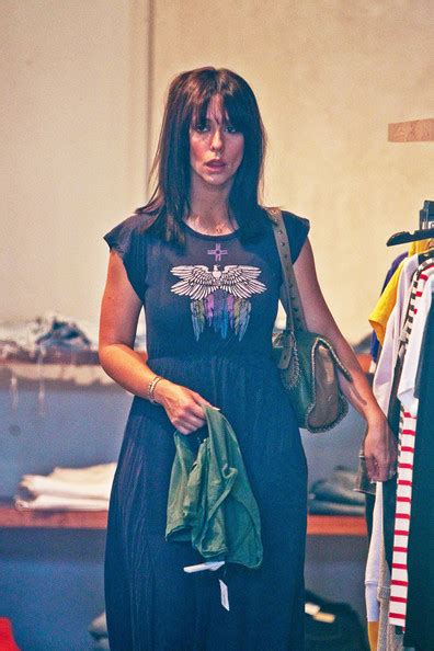 Ghost Whisperer Star Jennifer Love Hewitt Goes To Lunch At The Ivy