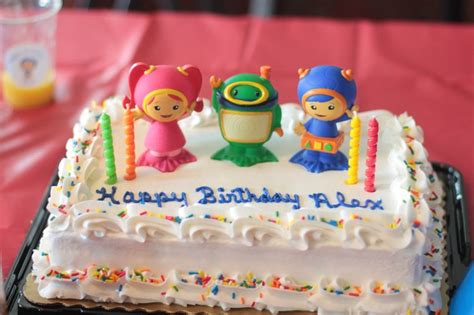 Bread, pies, bagels, pastries, cakes and cupcakes, biscuits, cookies. Team Umizoomi Cake: Cake from Kroger, Milli, Bot, and Geo ...